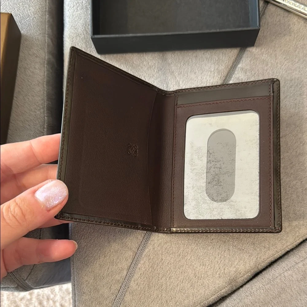 Loewe Brown Wallet/card holder, like new!
